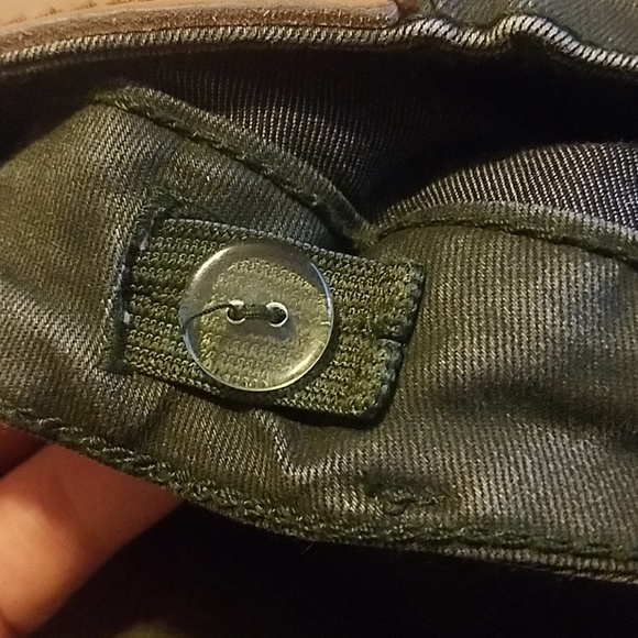 Zara Girls Cut-off Denim Shorts - Picture 3 of 7